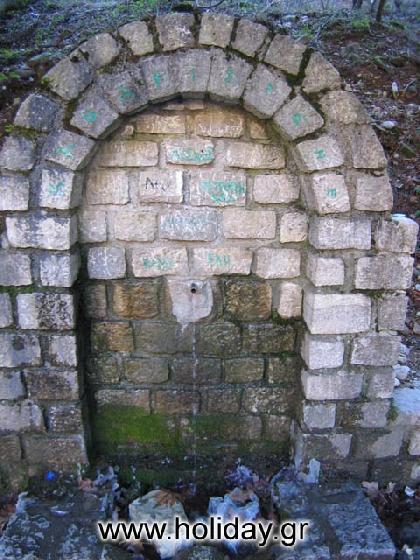 A short stop at the old stone fountain of Belekomitis village