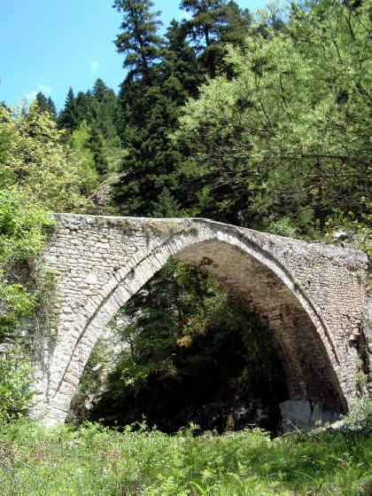 Pertouli bridge