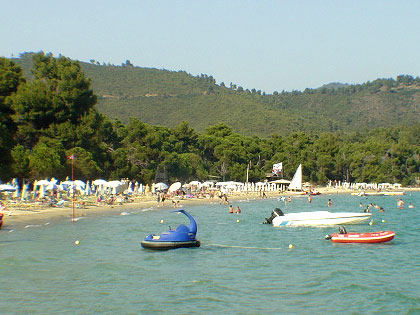 Koukounaries: the most famous beach of Skiathos