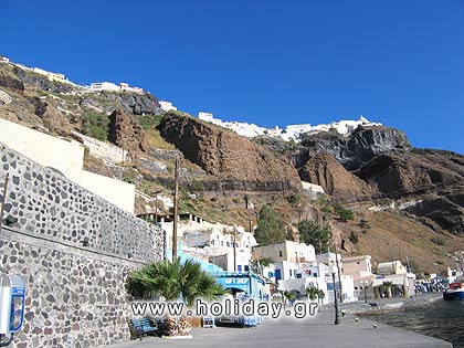 Road at Gialos