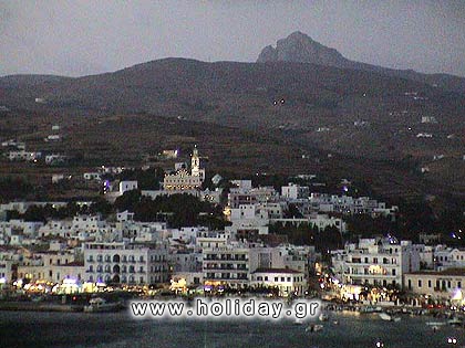 Tinos by night