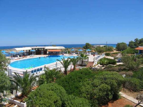 ZORBAS BEACH VILLAGE HOTEL