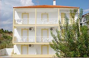 Mylos Apartments