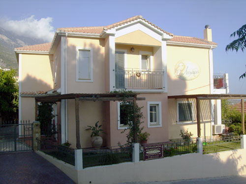 MARIA APARTMENTS