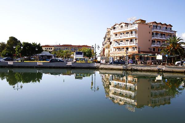 NIRIKOS HOTEL