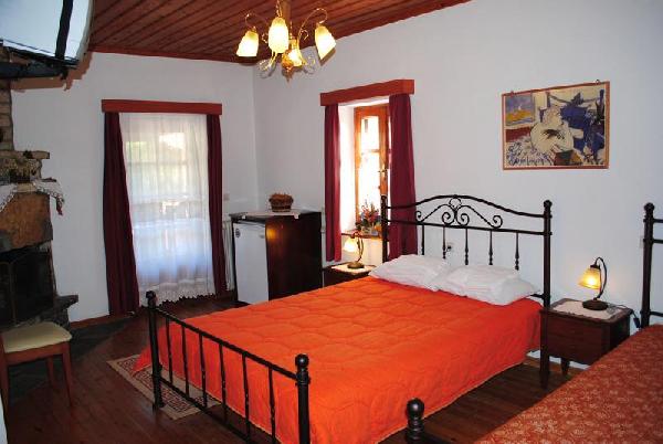 ALONI GUESTHOUSE
