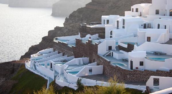 AMBASSADOR SANTORINI LUXURY VILLAS AND SUITES