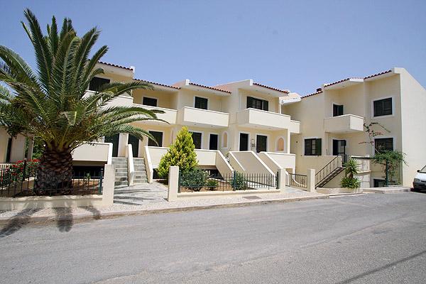 LAKONIA BAY MAISONETTES