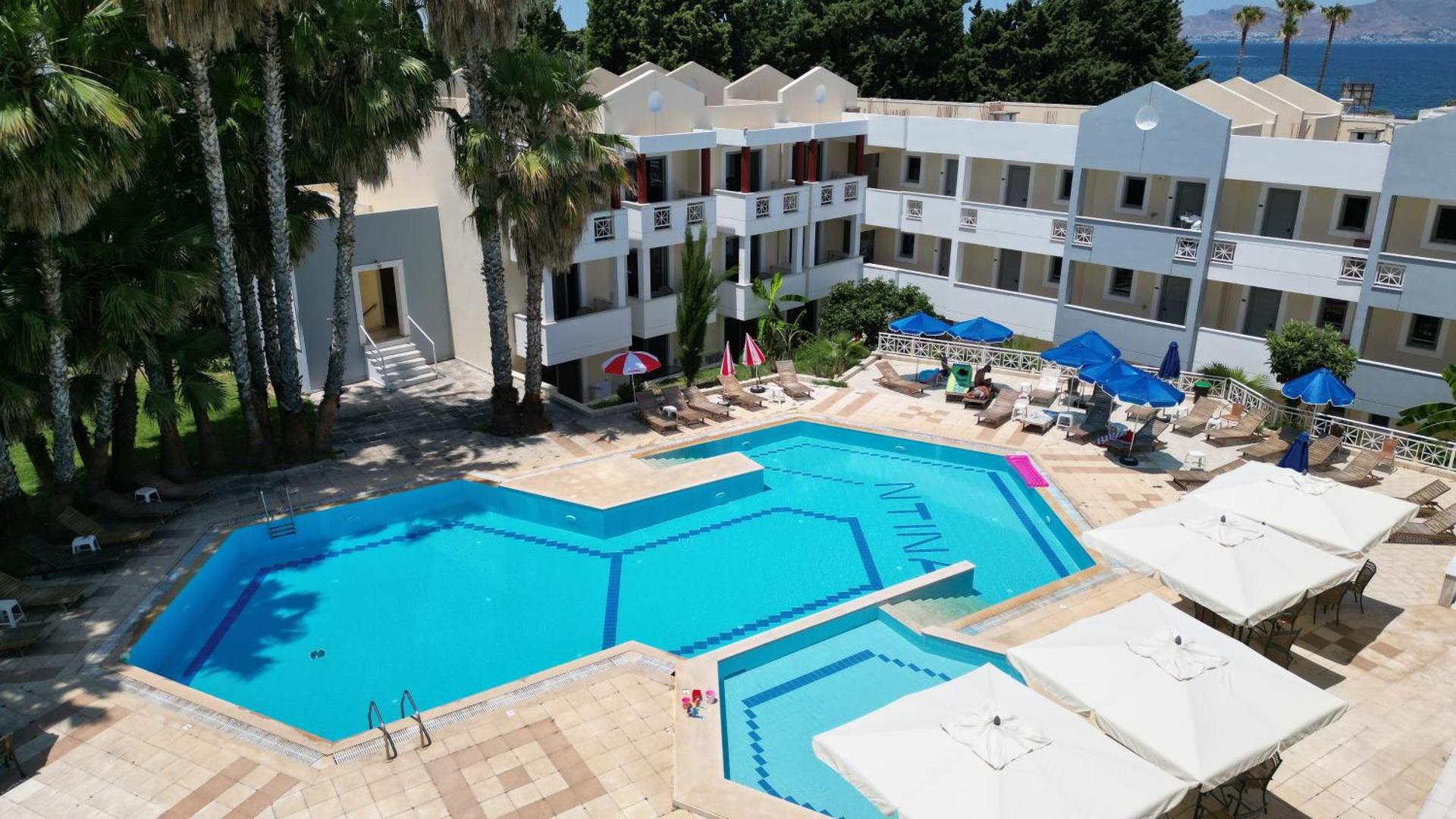 OLGAS PARADISE APARTMENTS