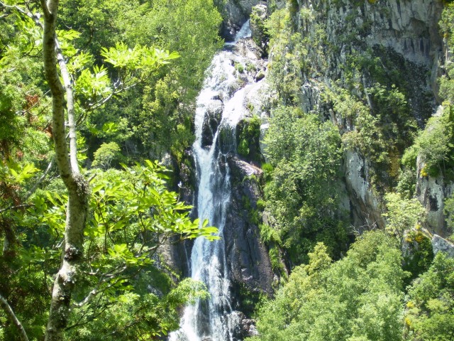 Waterfall of Leibaditis. The first.