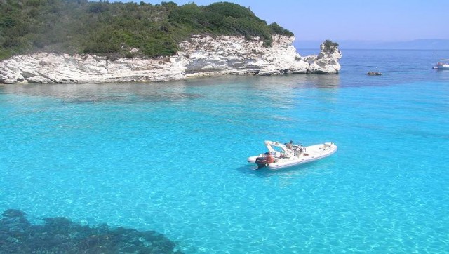 ANTIPAXOI PHOTO