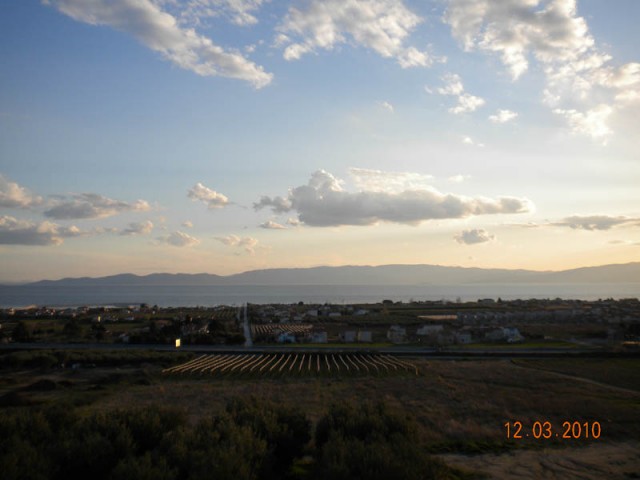 KARIANI PHOTO