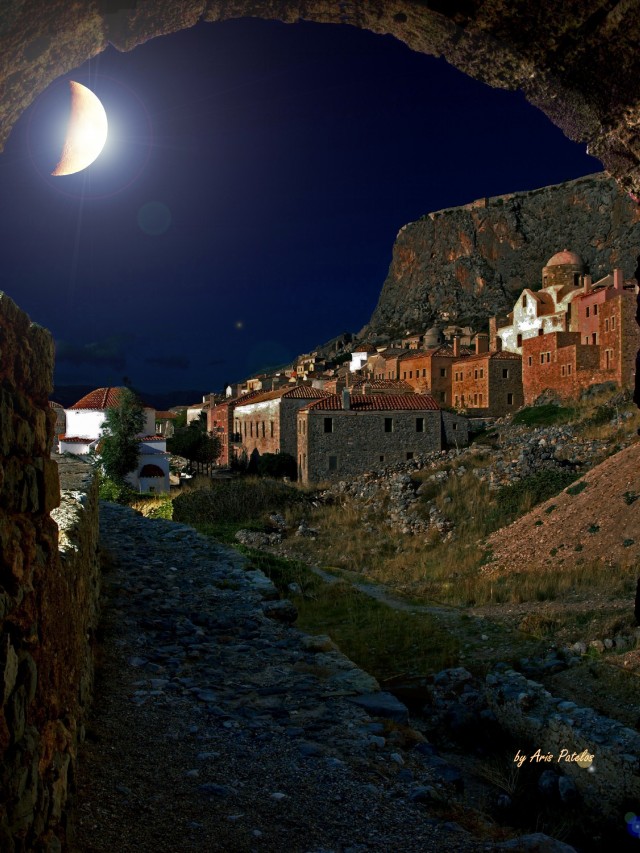 MONEMVASIA PHOTO