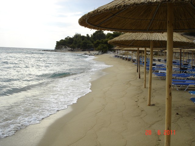 Kalogria beach