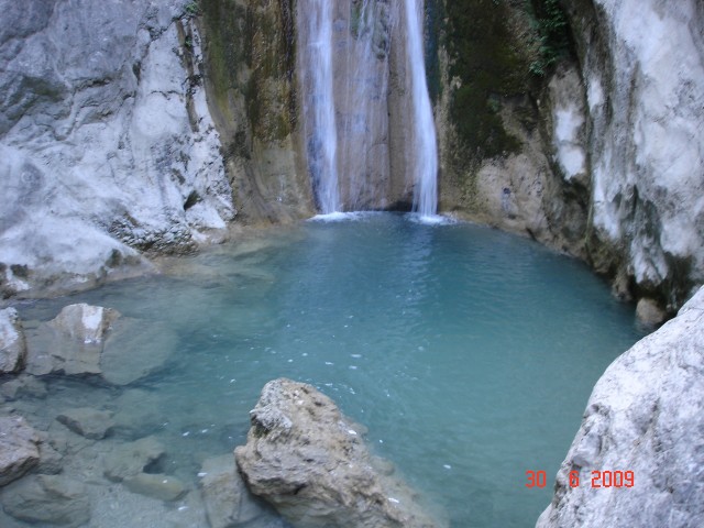 Nidri waterfall