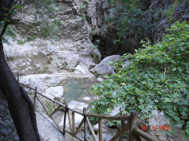 Nidri waterfall