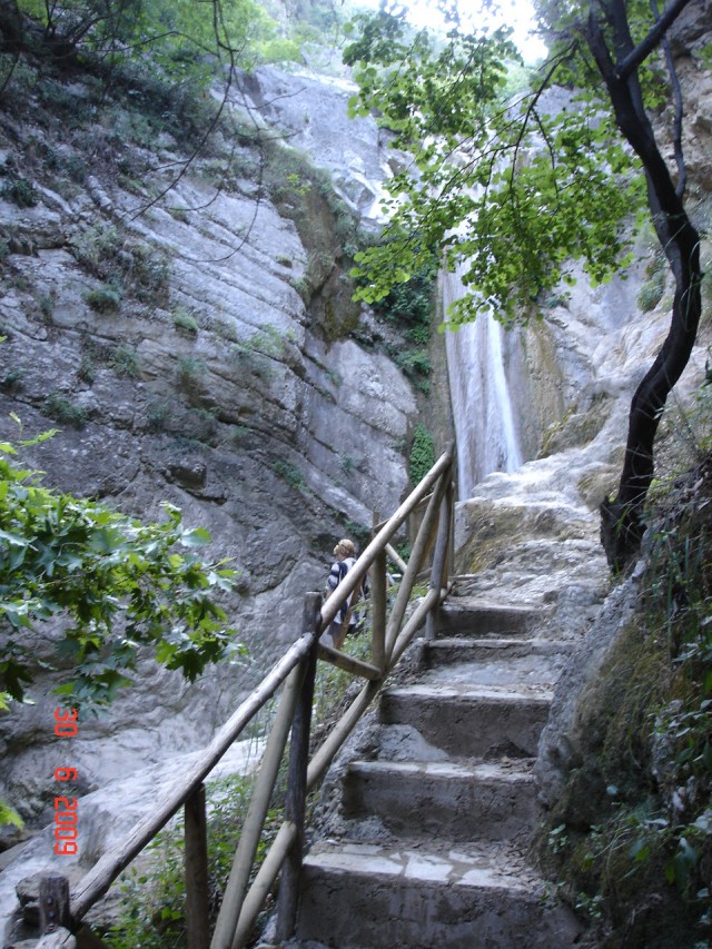 Nidri waterfall