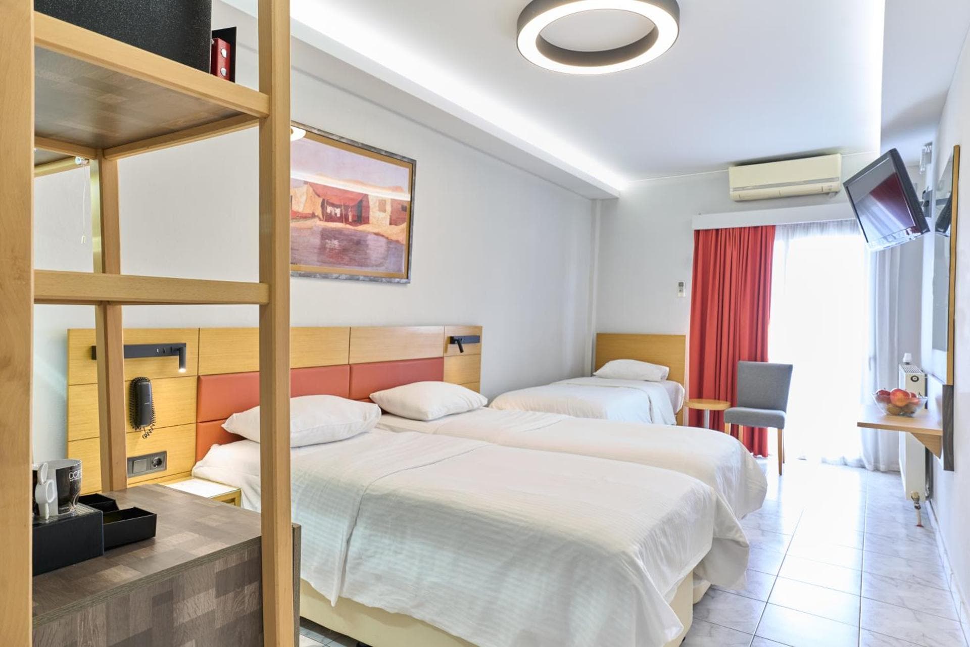 Triple Room