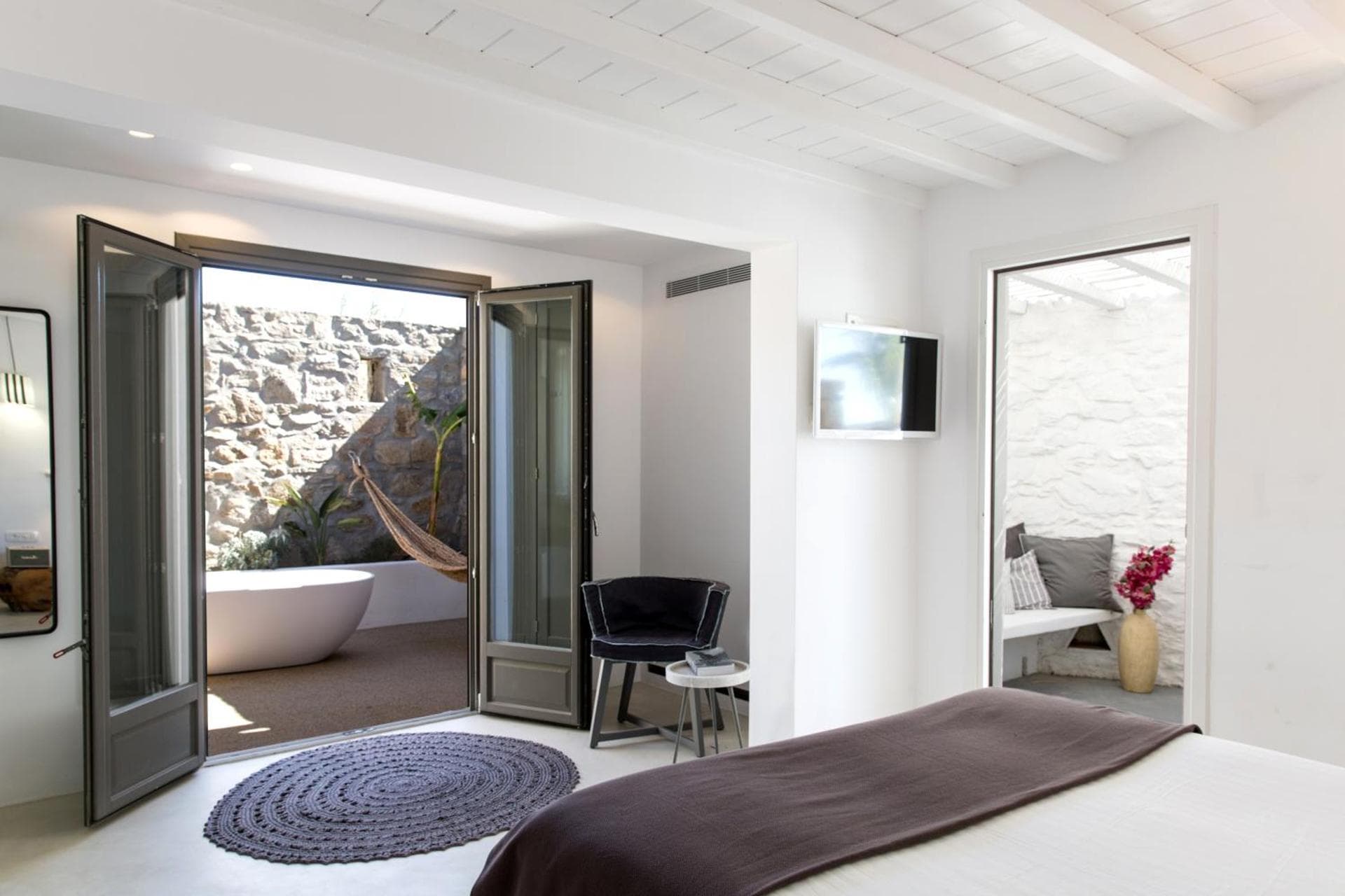 Deluxe Room (Mykonian) 
