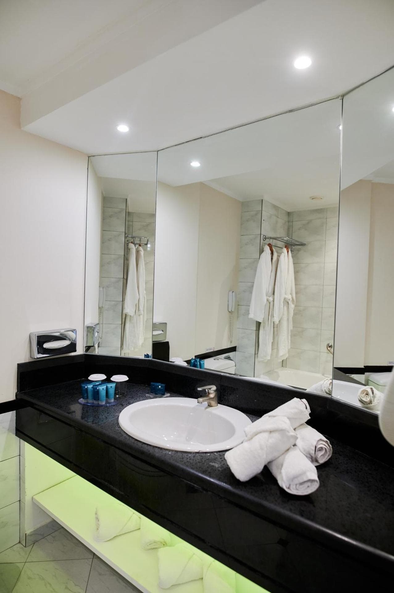 Superior King Room with Sea View