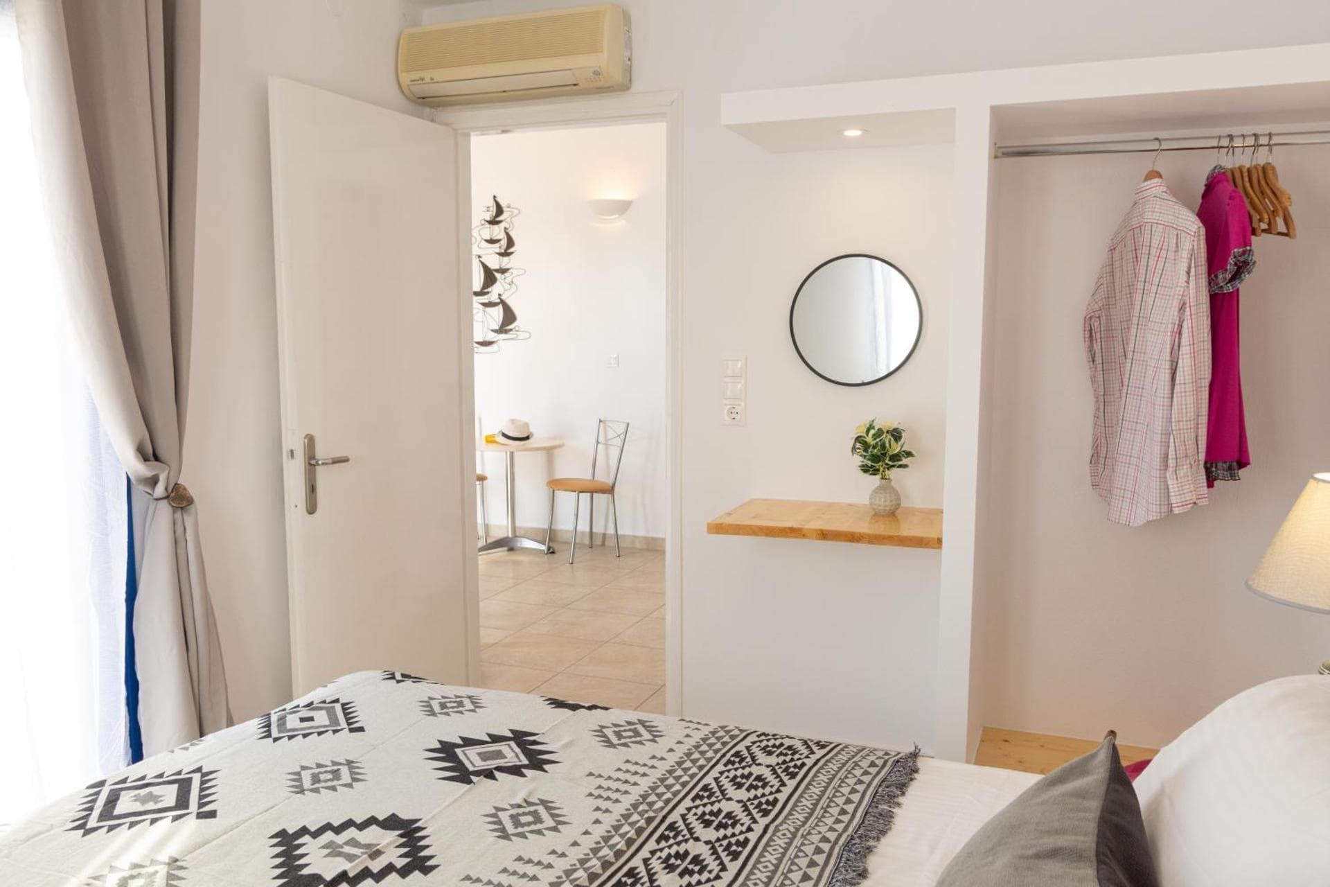 One Bedroom with Sea View