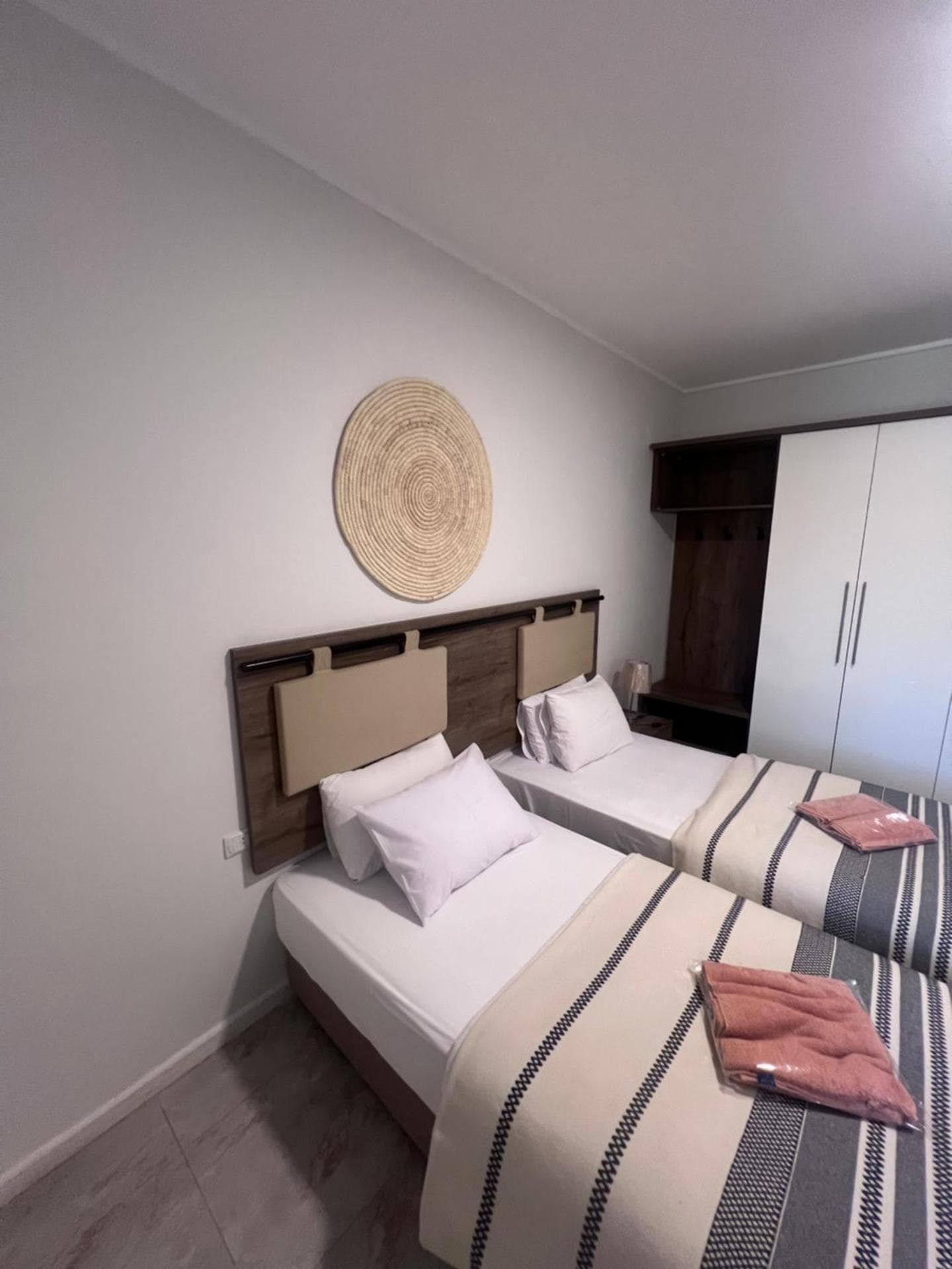 Basic Triple Room