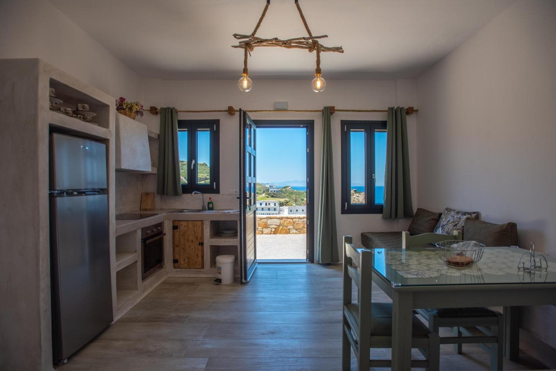 Apartment with Sea View