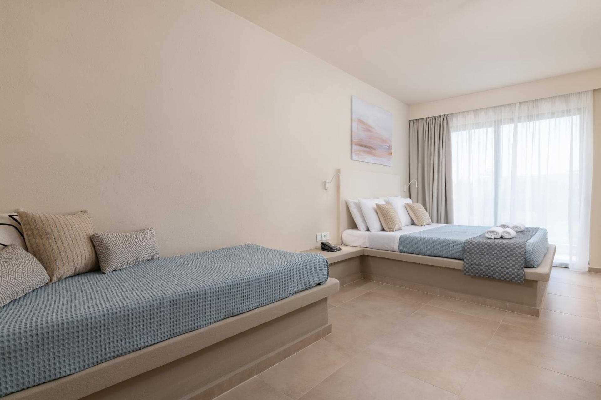 Deluxe Triple Room