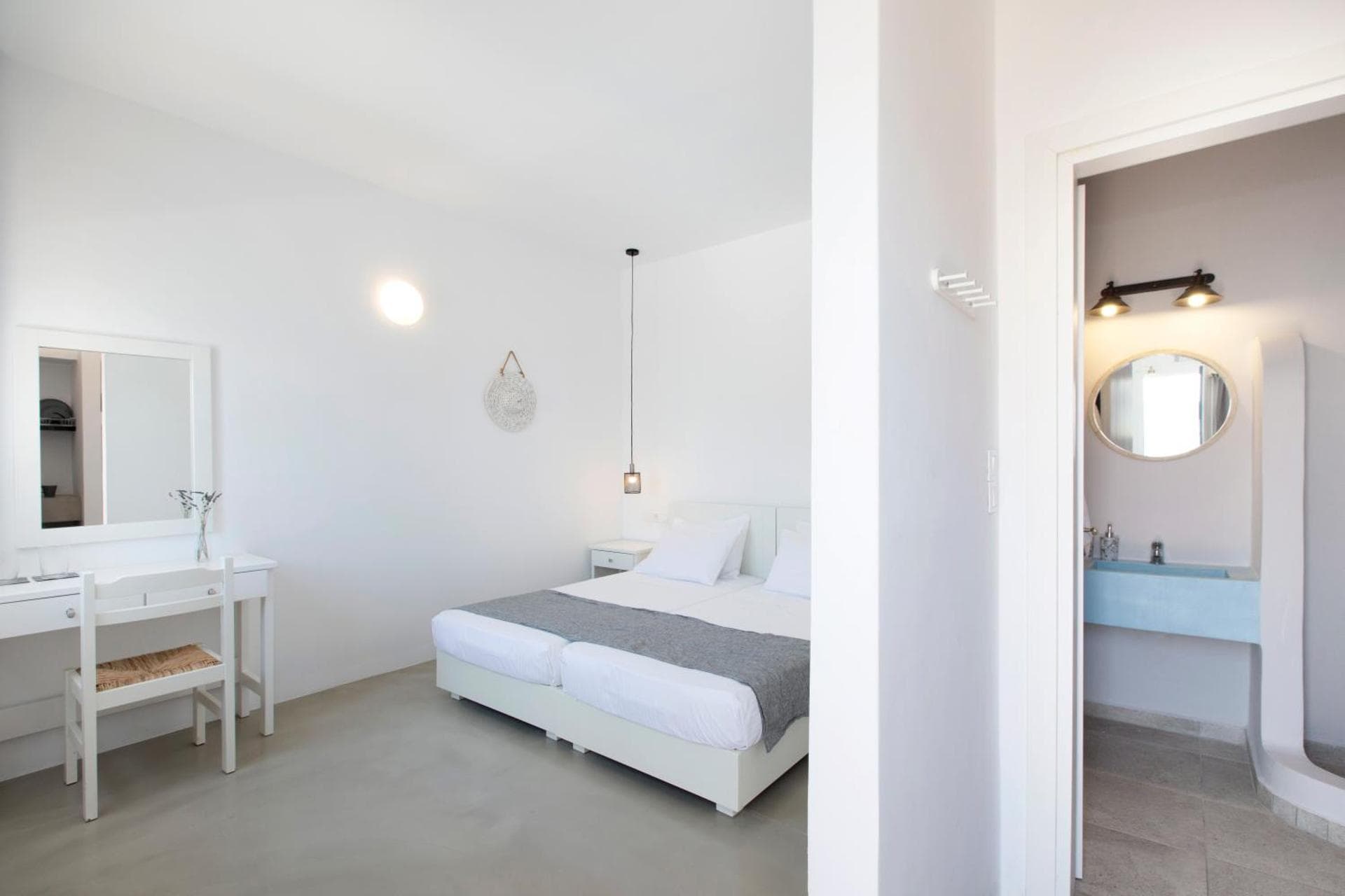 Superior Double or Twin Room with Pool View