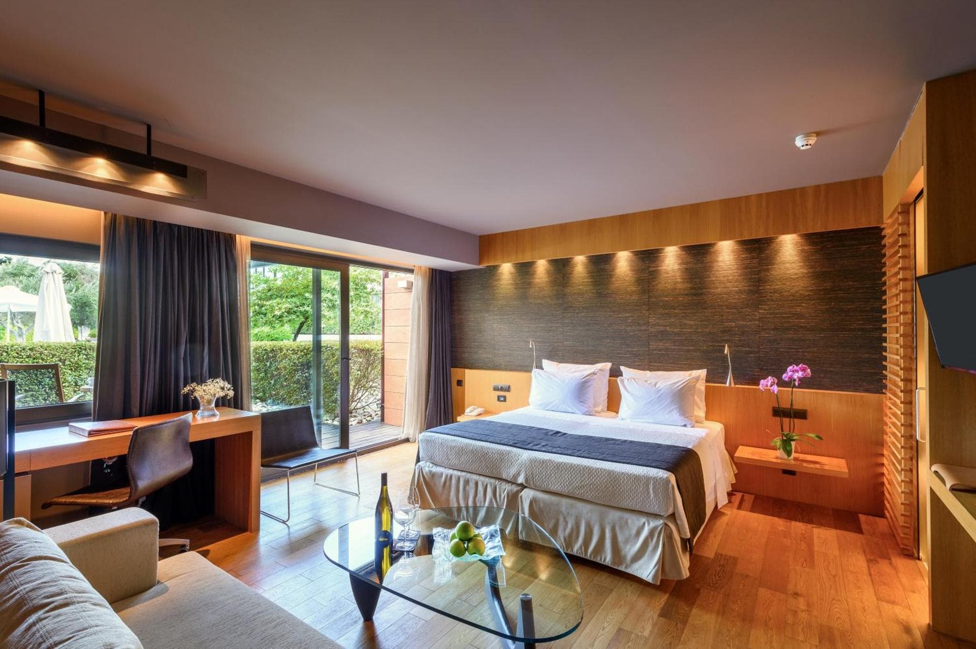 Superior Double Room with Garden View