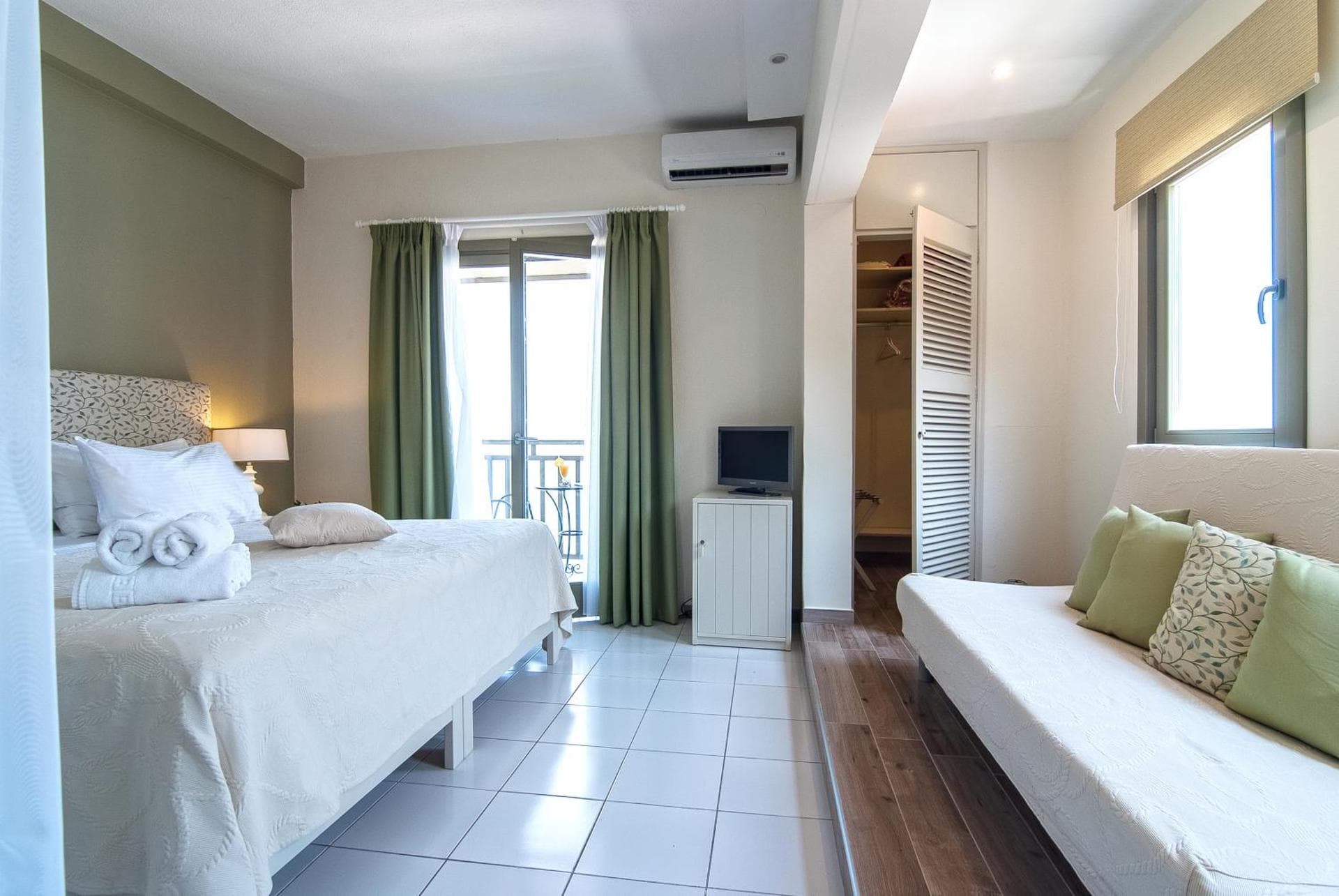 Comfort Room with Sea View