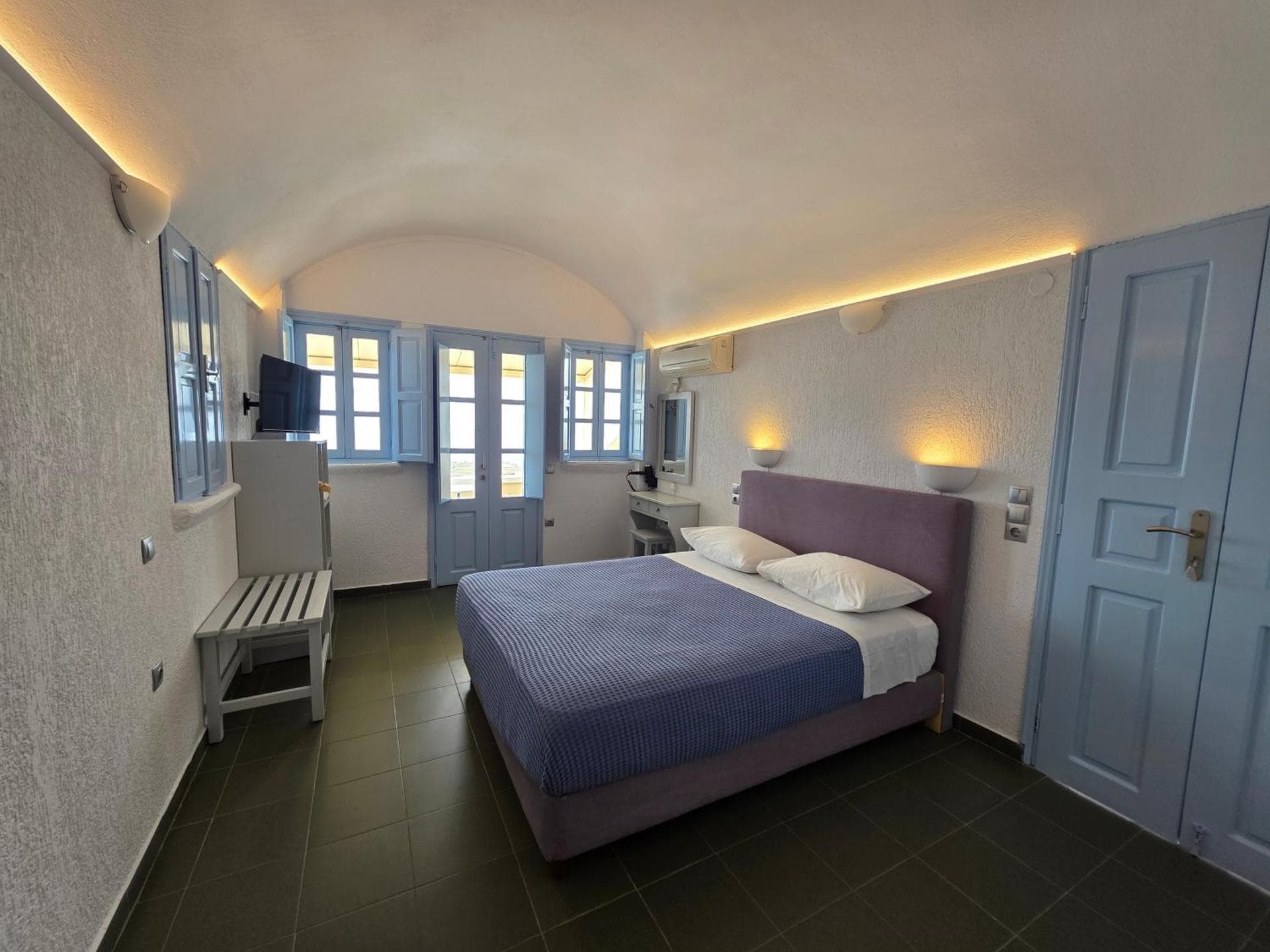 Double Room with Balcony and Sea View