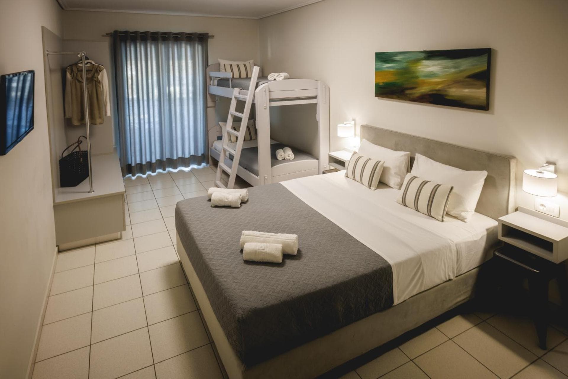 Standard Quadruple Room