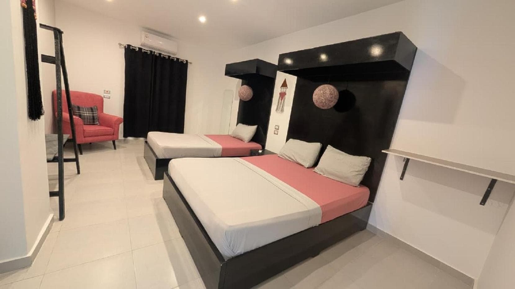 Deluxe Double or Twin Room