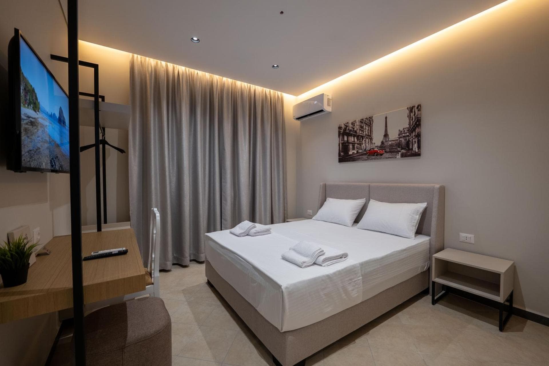 Triple Room with Balcony