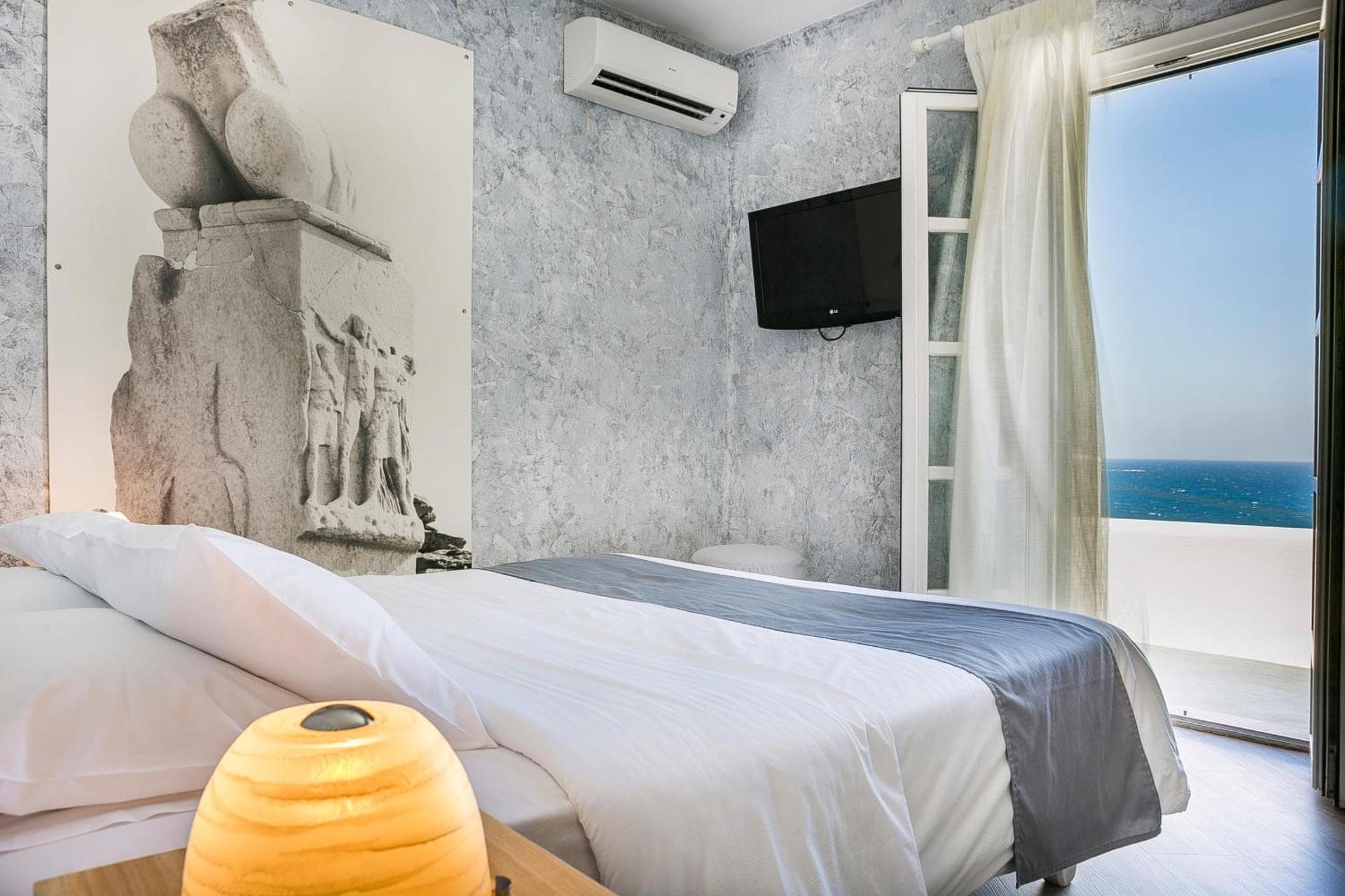 Double or Twin Room with Sea View