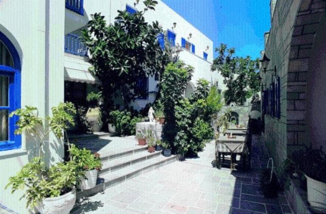 HOTEL MINOA