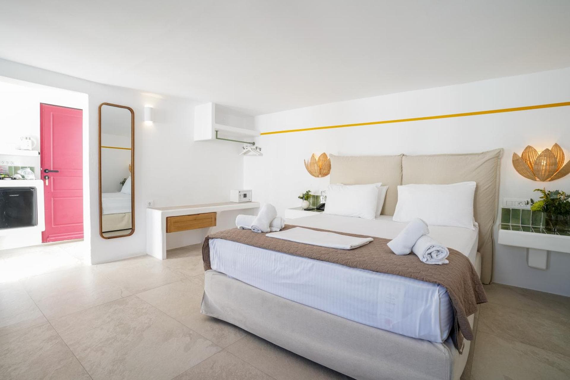 Deluxe King Suite