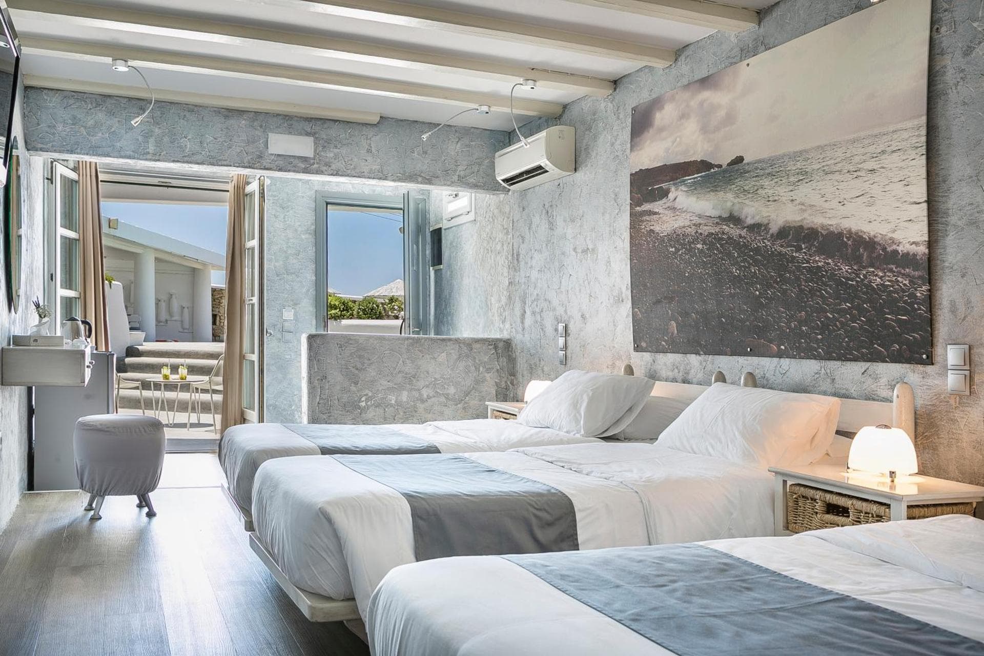 Triple Room with Pool View