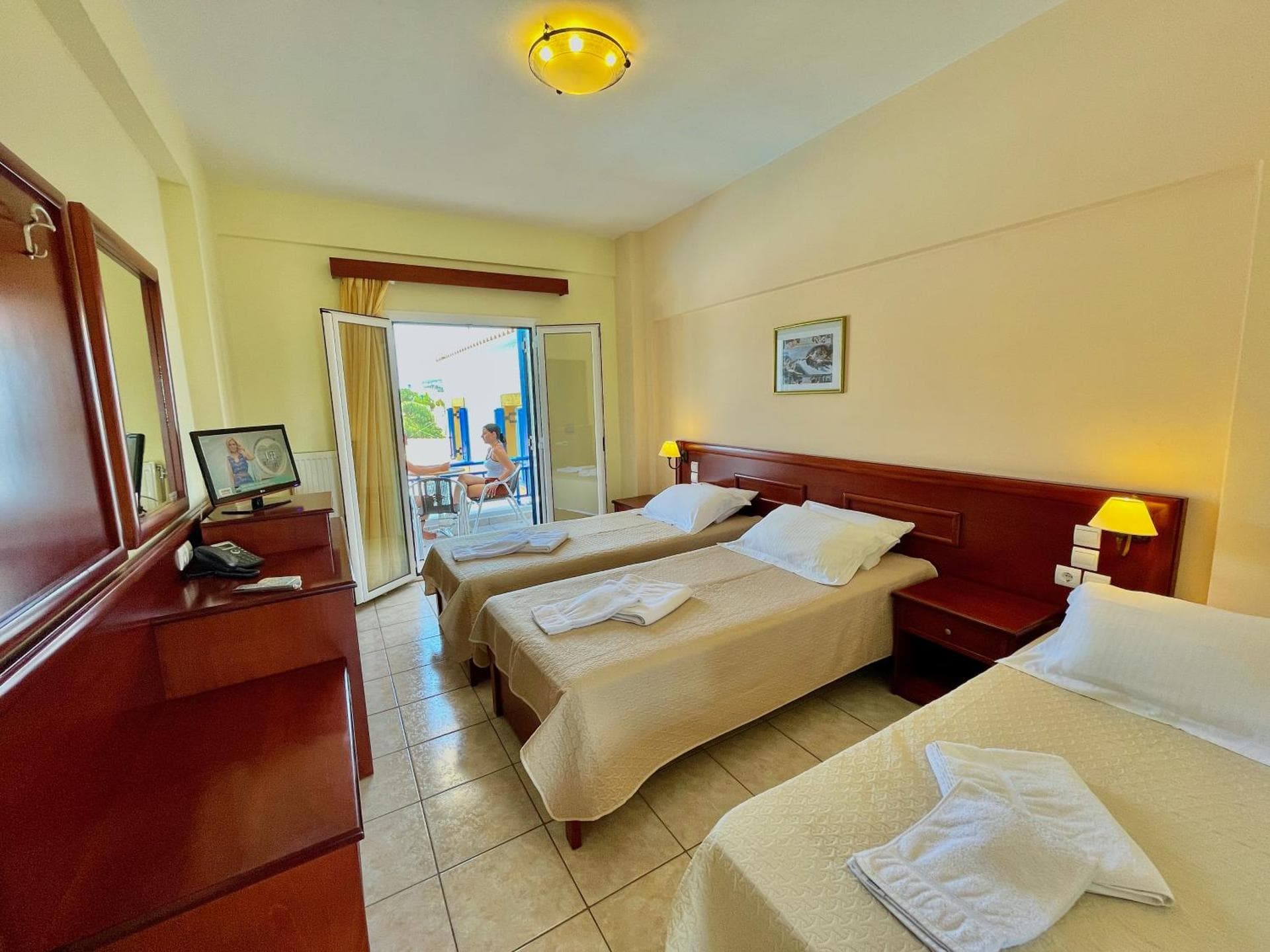 Triple Room with Sea View