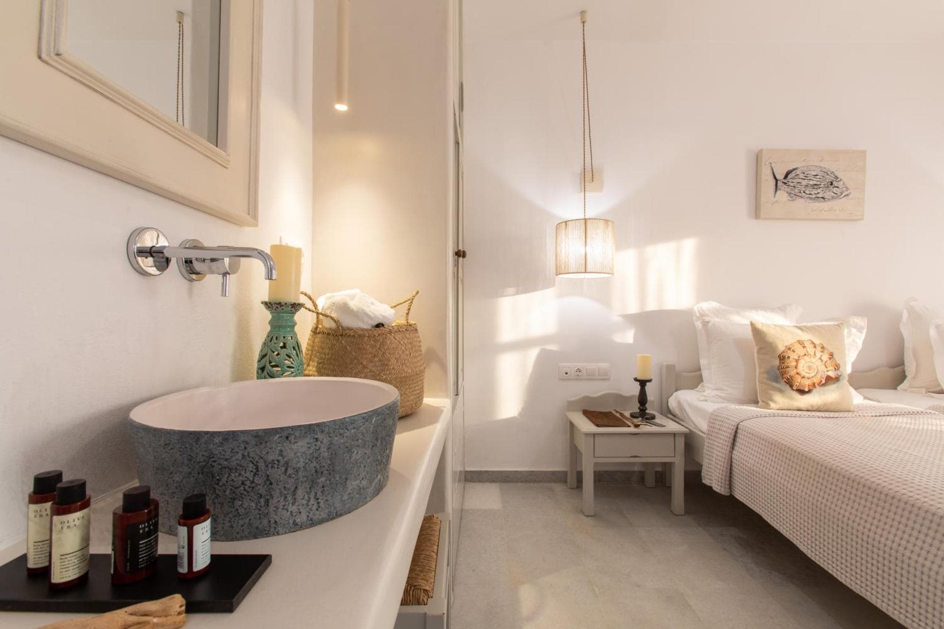 Studio Side Sea View (2 Adults)