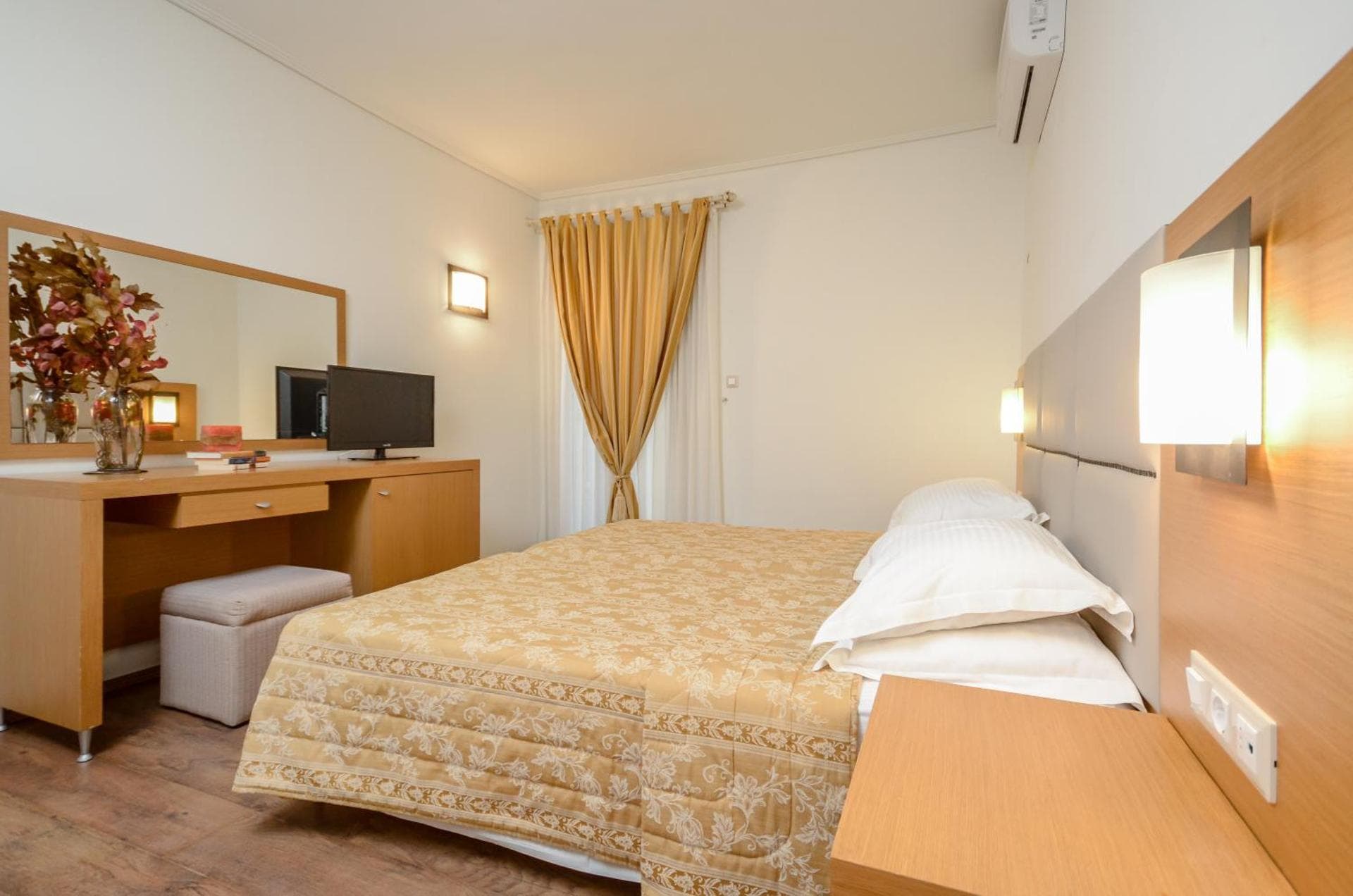 Apartment (5 Adults)