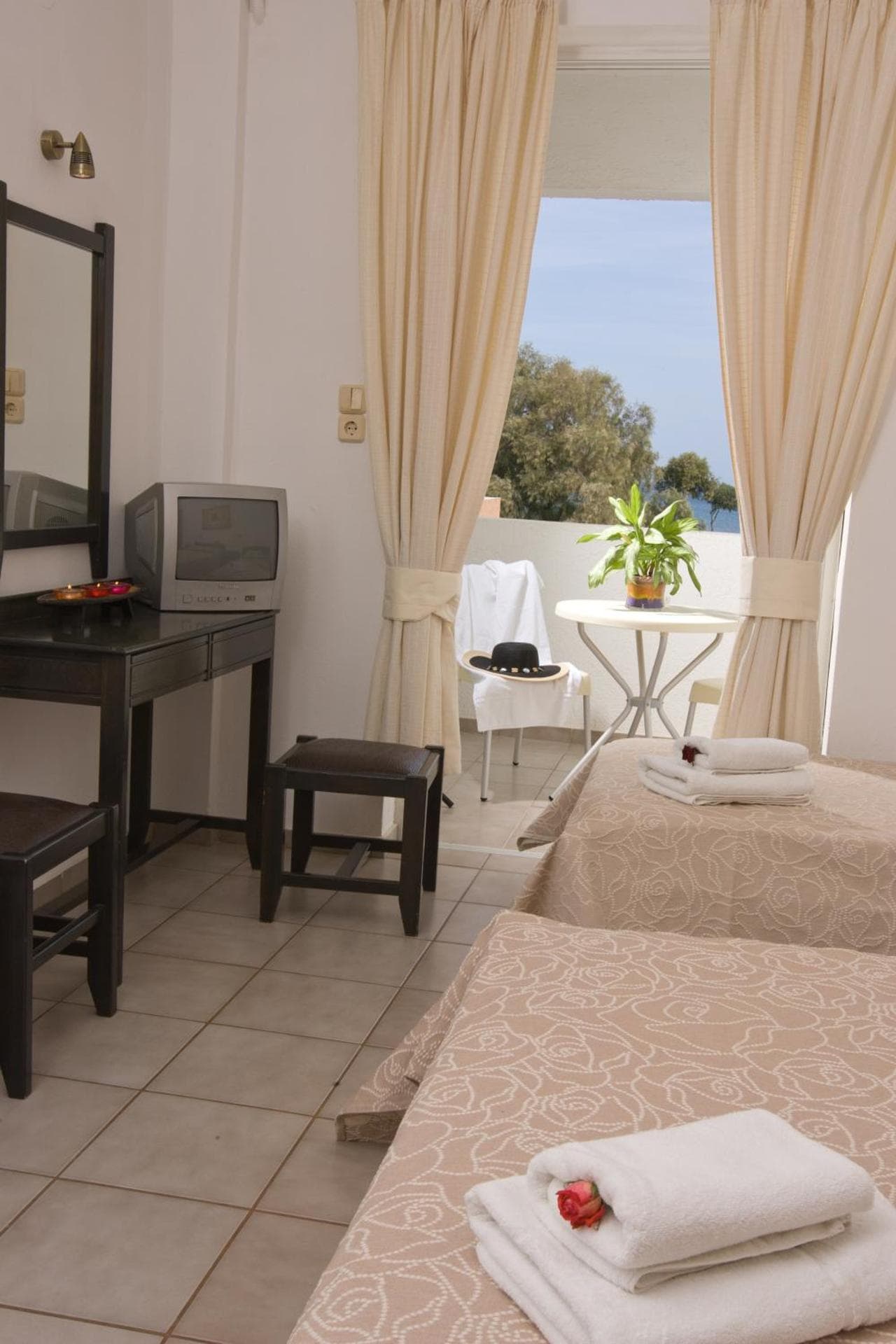 Double or Twin Room with Side Sea View