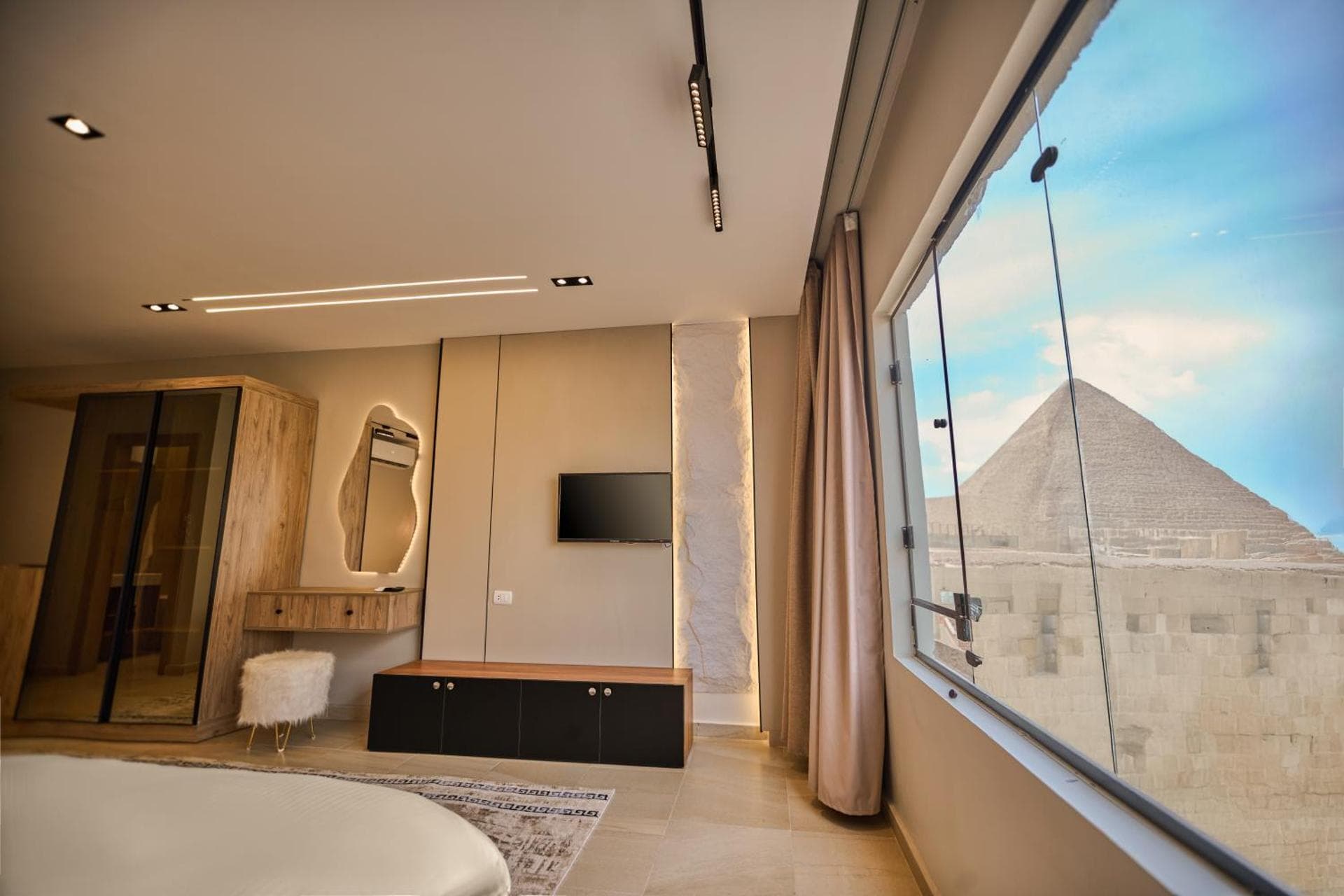 Twin Room with Mountain View