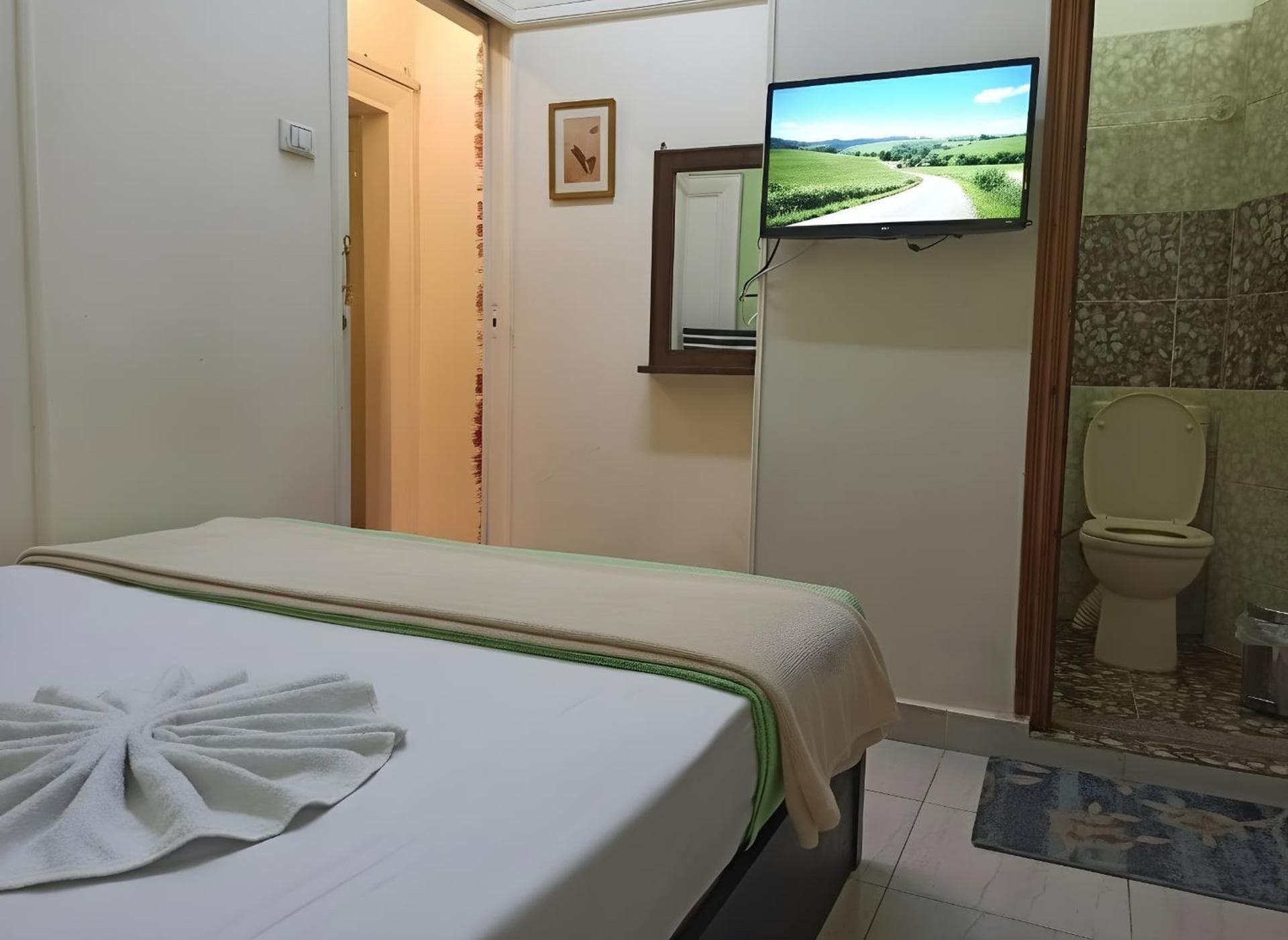 Single Room with Private Bathroom