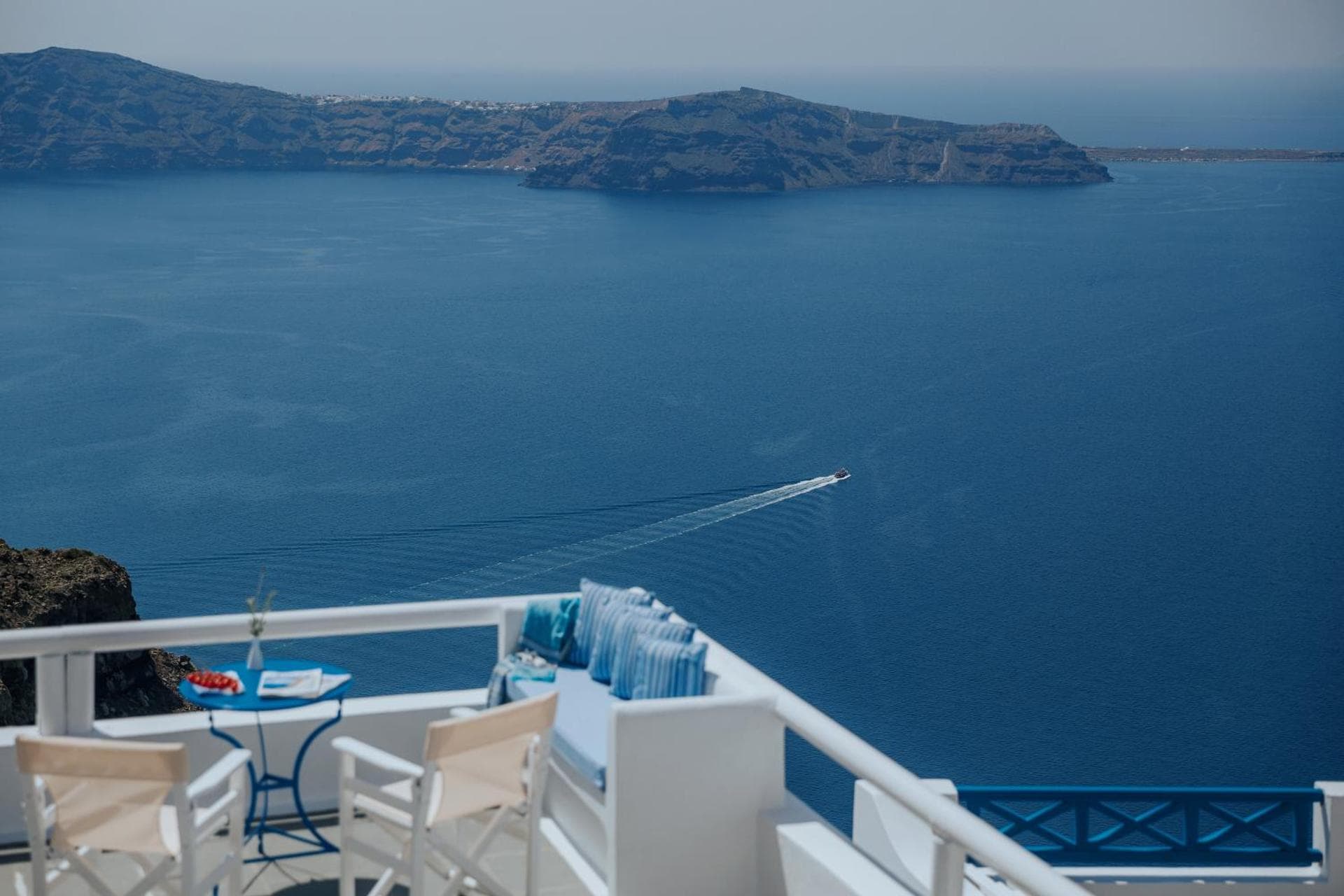 Apartment with Caldera view (4 Adults)