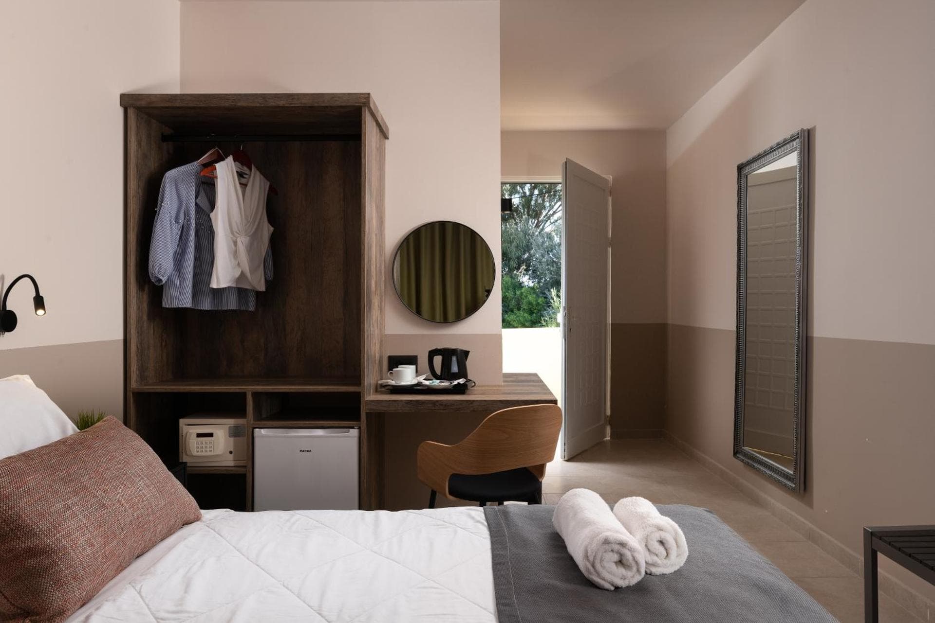 Deluxe Double Room with Balcony