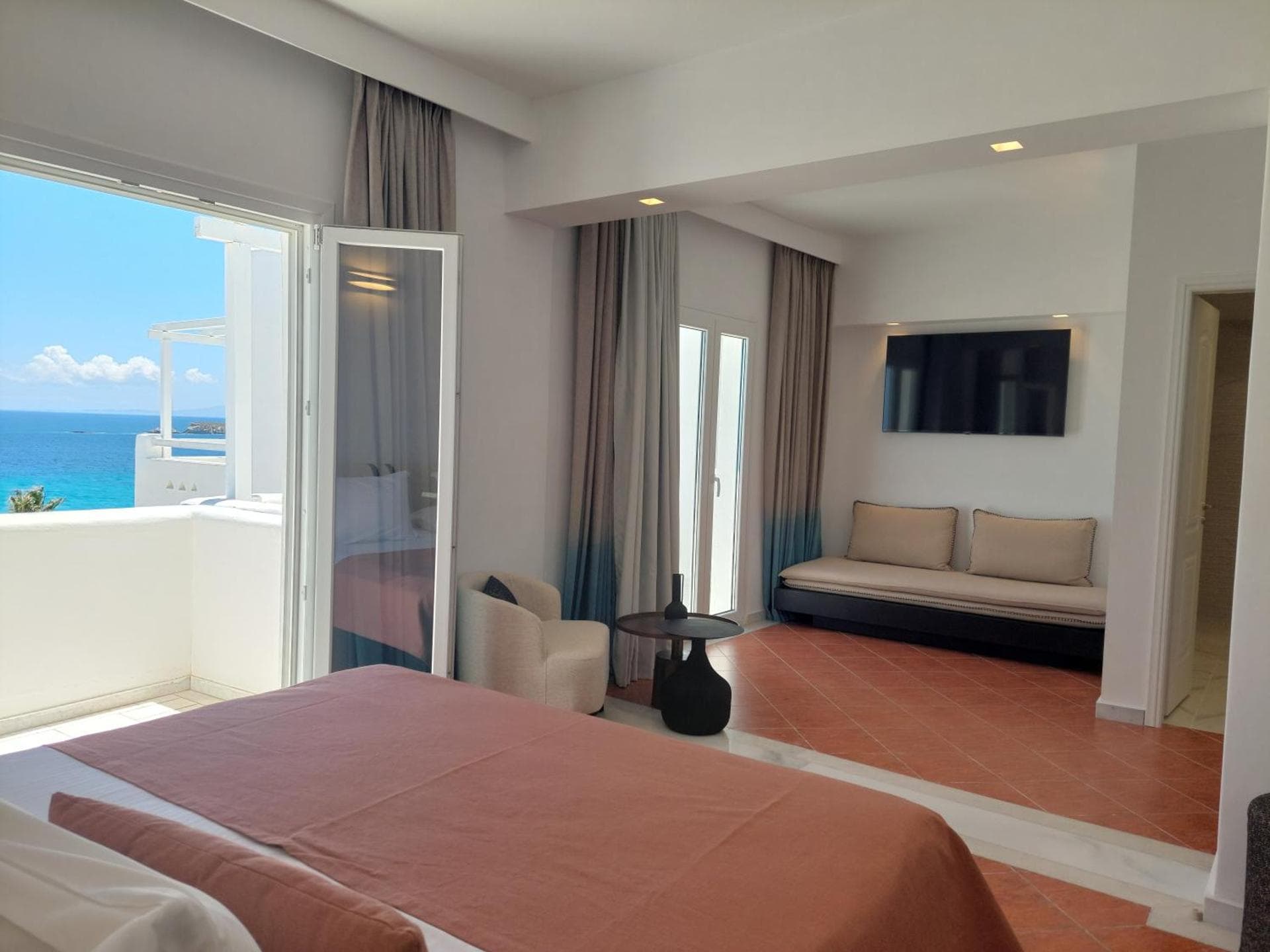 Junior Suite - Full Sea View