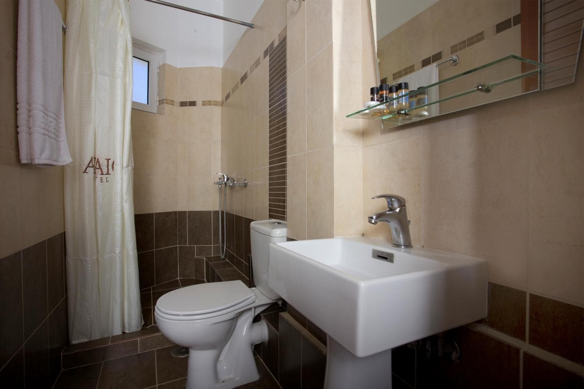 Double or Twin Room with Sea View