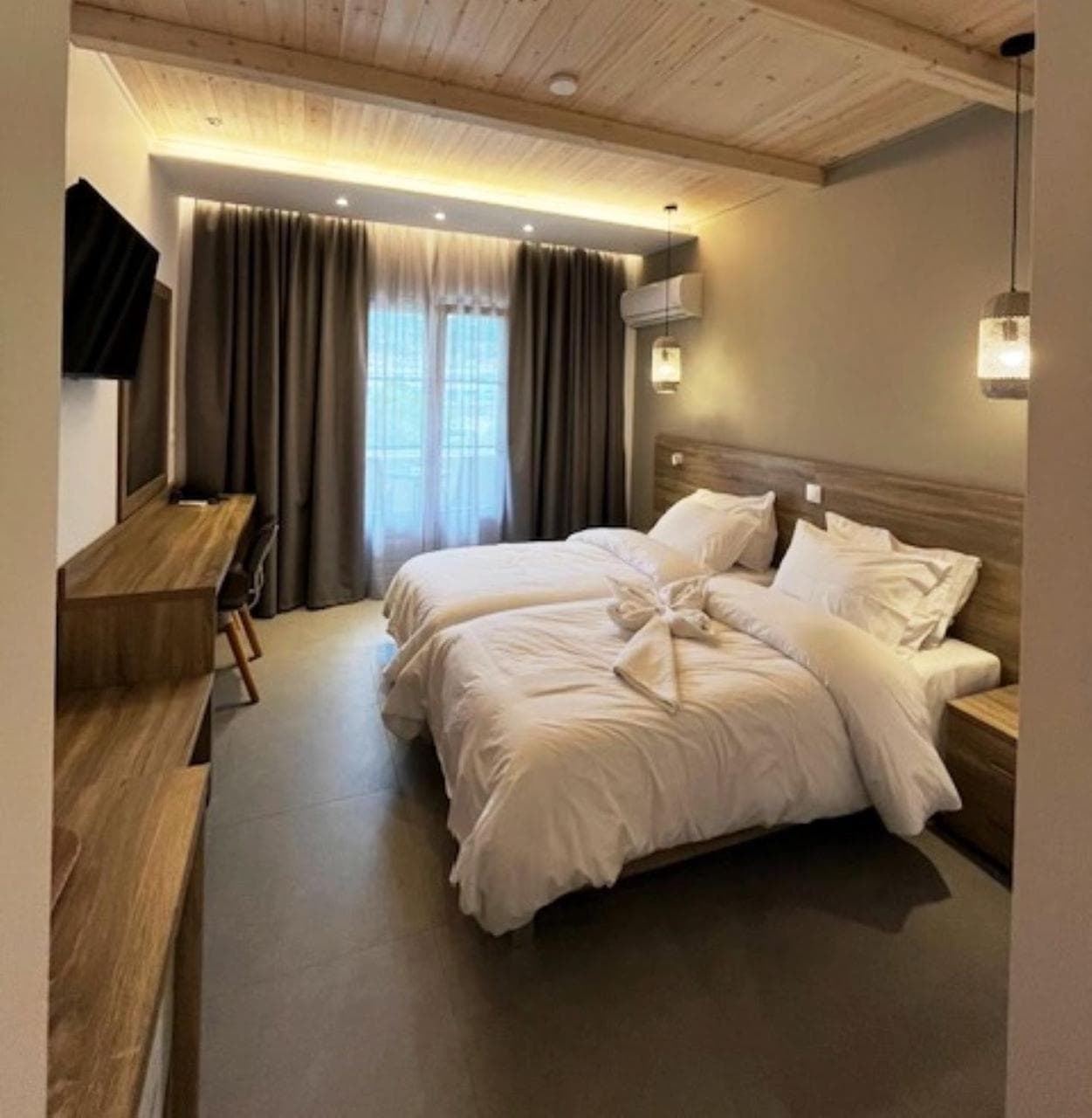 Superior Twin Room